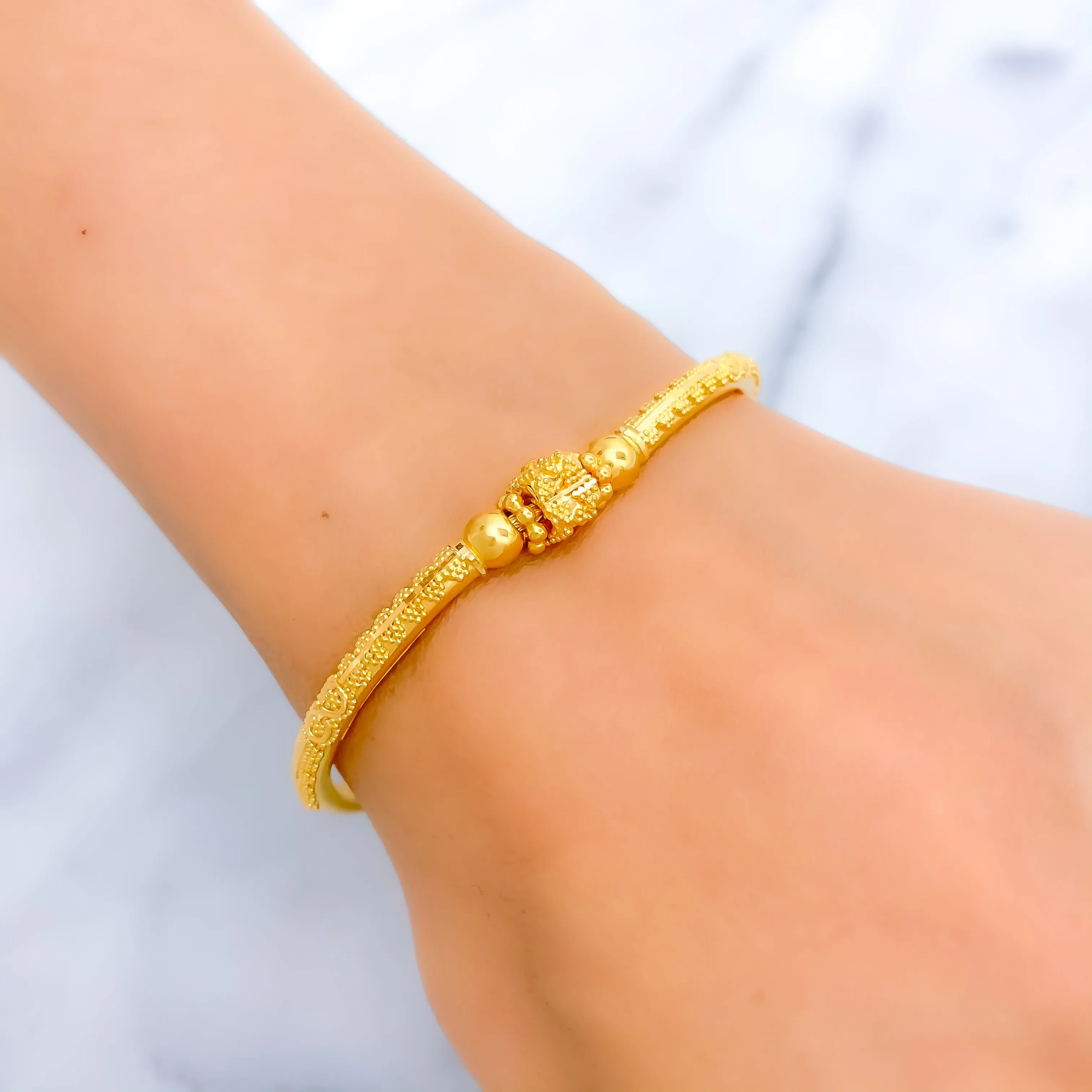 Beautiful Beaded 22k Gold Flexi Bangle Bracelet