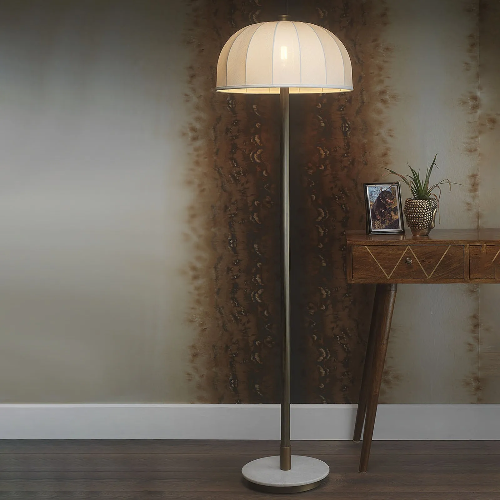 Heslop Floor Lamp